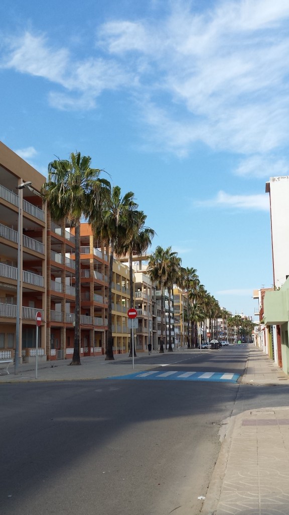 La principal avenida de la Playa de Nules